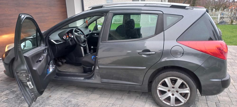 Peugeot 207 sw 1,6 benzyna 2007 r