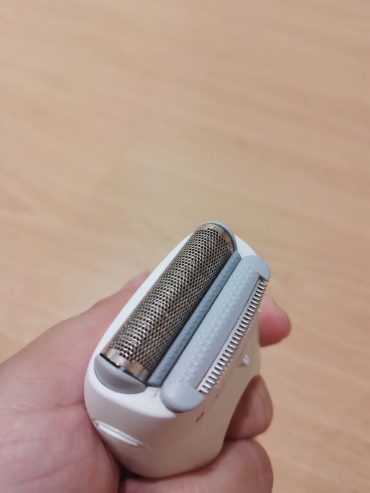 Depiladora BRAUN silk épil 7