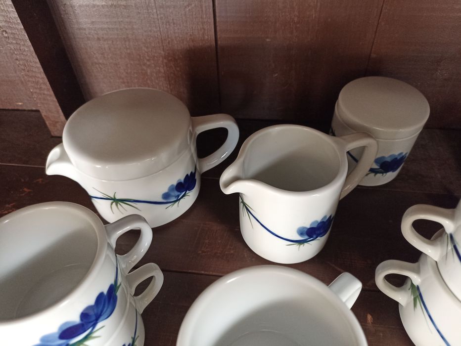 Conjunto de chá com tête-à-tête Porcelana Pintada à Mão