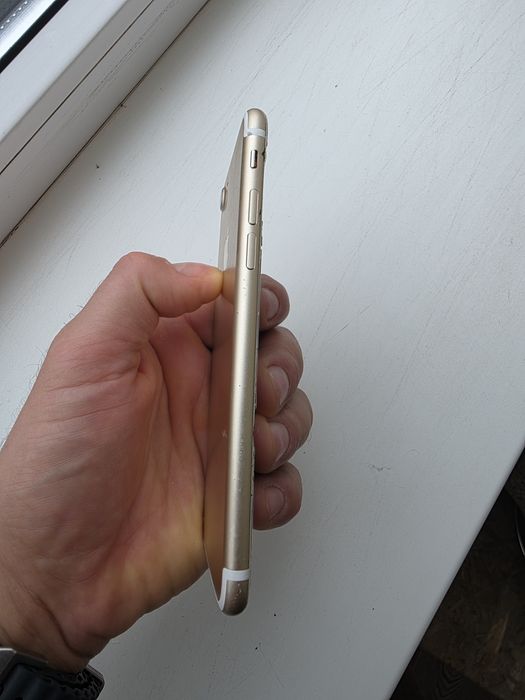 Iphone 7 на запчастини