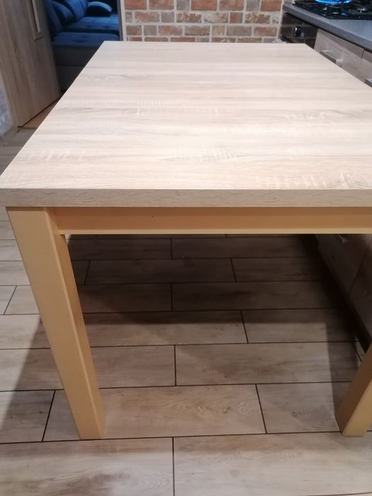 Sprzedam stół kuchenny