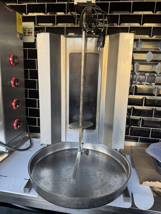 Обладнання для фаст фуду шаурми бургерної гріль фретюр стол стіл нерж