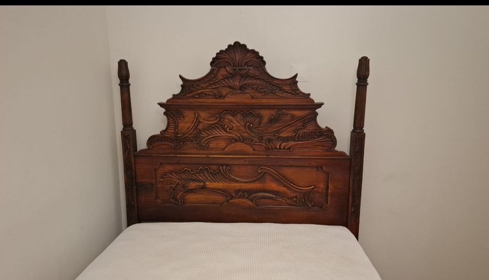 Cama Antiga em óptimo estado