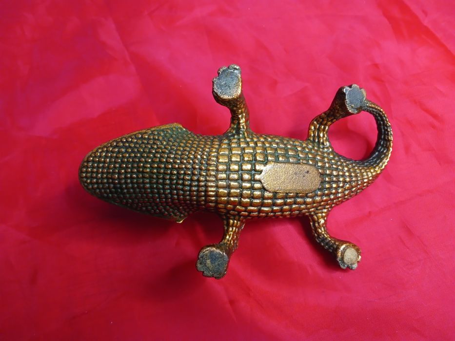 Пепельница СССР. Крокодил, аллигатор, геккон.