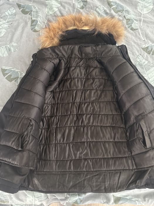 Продам куртку на мальчика