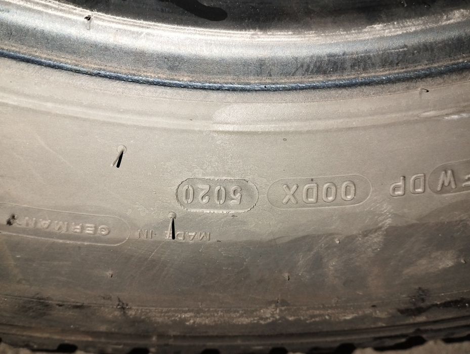 Opony 265/70 R 19,5