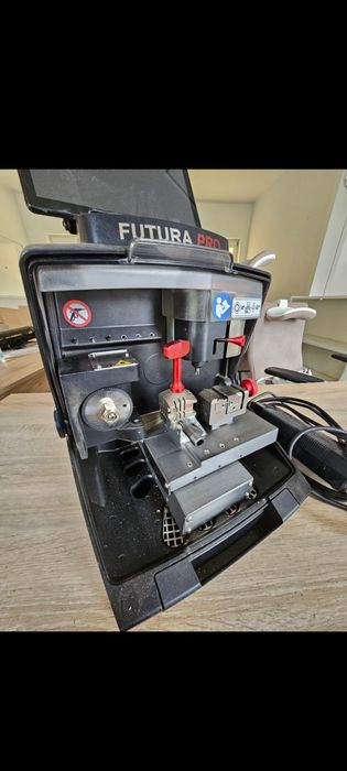 Maszyna do kluczy SILCA FUTURA Pro
