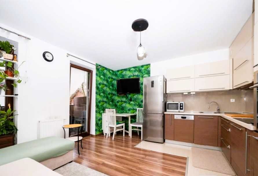 Mieszkanie 45m2, 2 pokoje + salon, duży balkon, świetna lokalizacja
