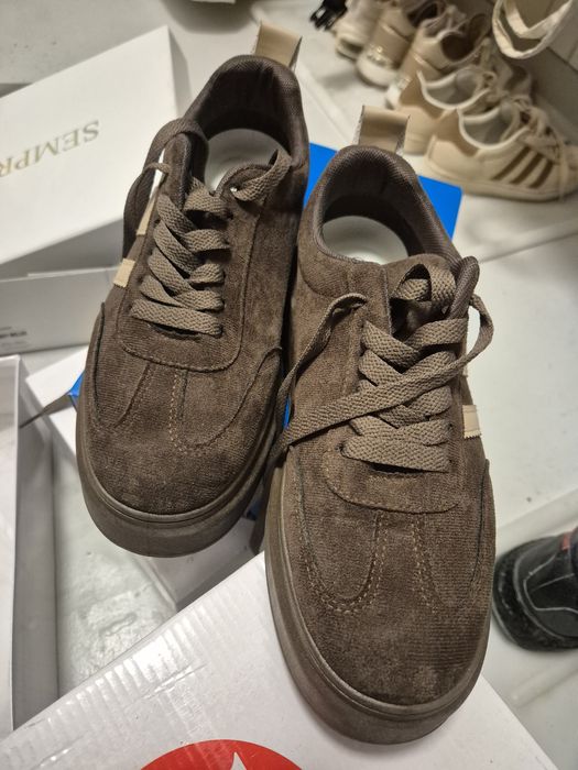 Sneakersy brązowe 38