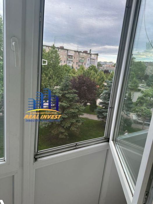 Продам 2 кім. Квартиру