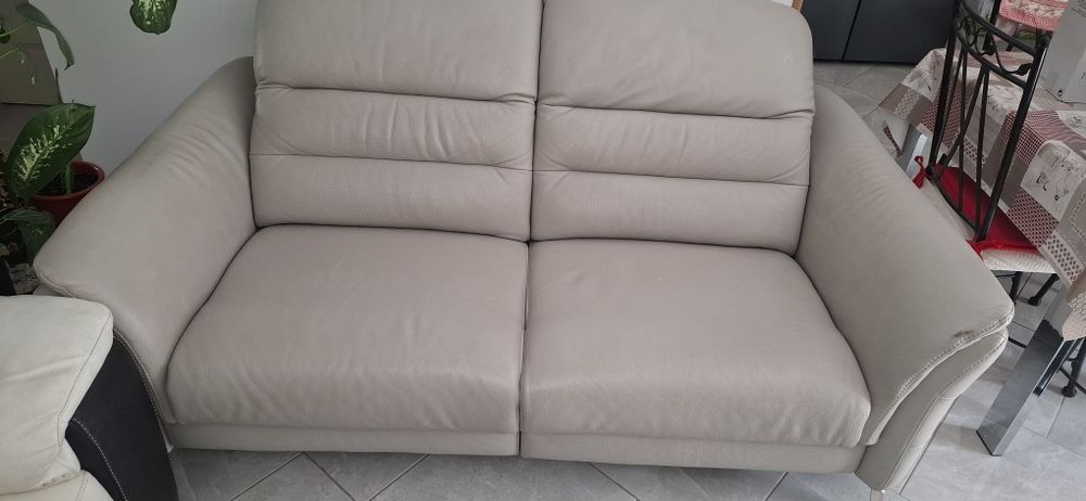 Sofá eletrico articulado 2 lugares em pele