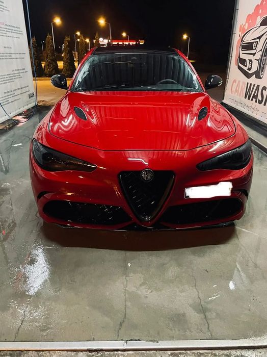 Alfa Romeo Giulia Alfa romeo Giulia Quadrifoglio