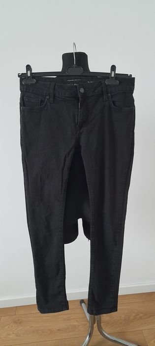 Czarne niskie jeansowe spodnie River Island S