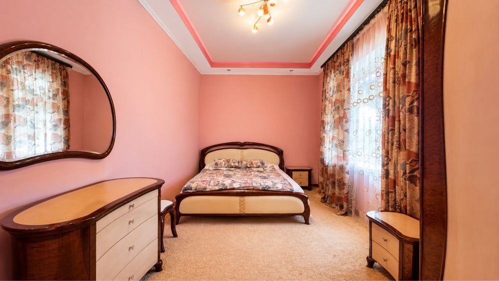 Елітний будинок 300 м² у центрі Полтави, паркова зона. №7326