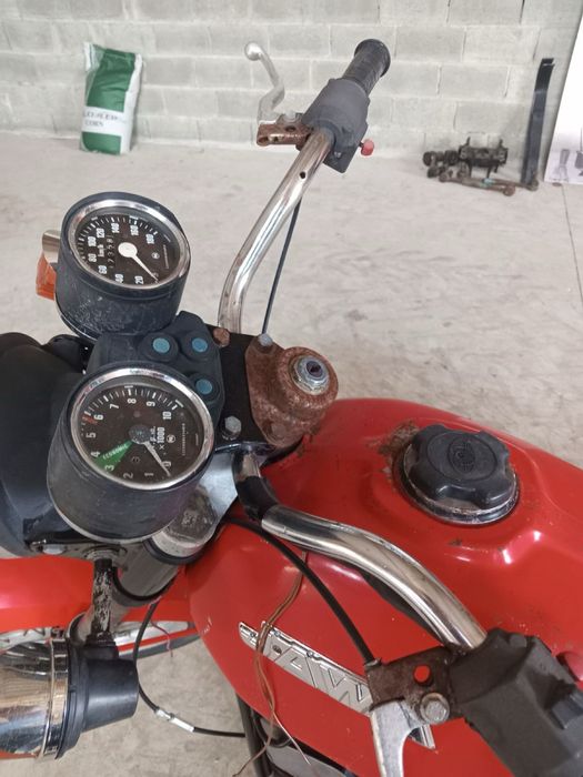 Продам яву на повному зоду