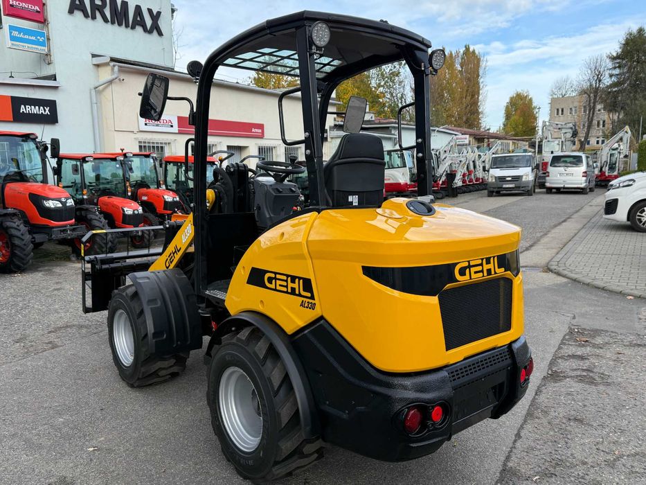 Ładowarka przegubowa GEHL AL330 - 2.1 tony - NOWA!