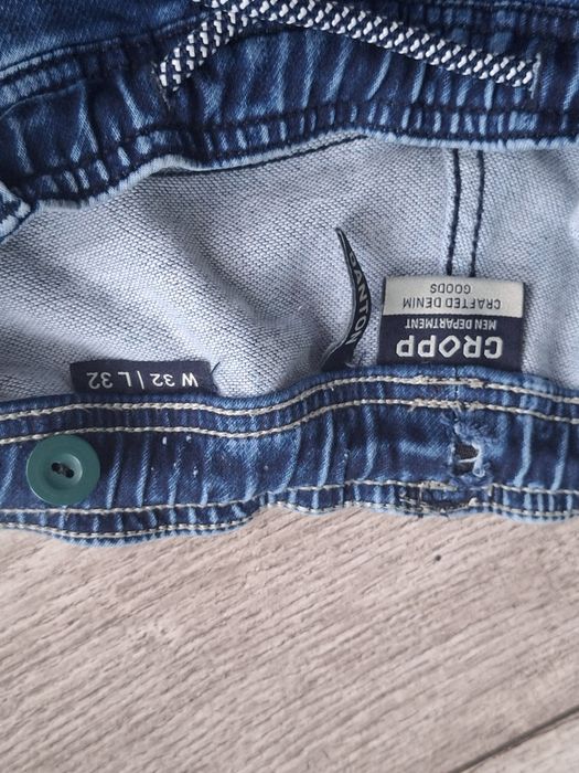 Dzińsy  joggery slin CROPP