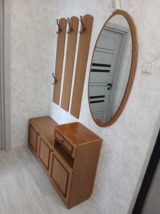 Продам прихожу Б/У