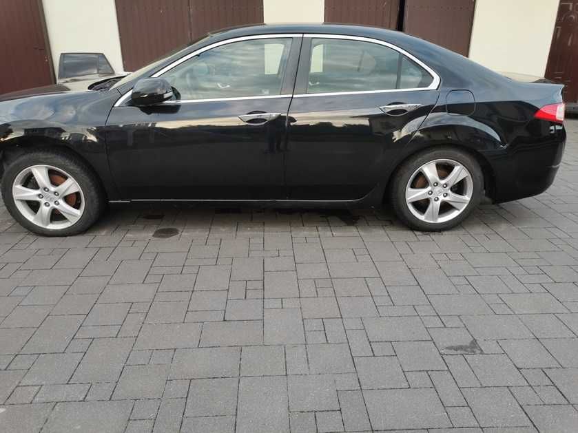 Honda Accord VIII lift cała na części 2.0 benzyna