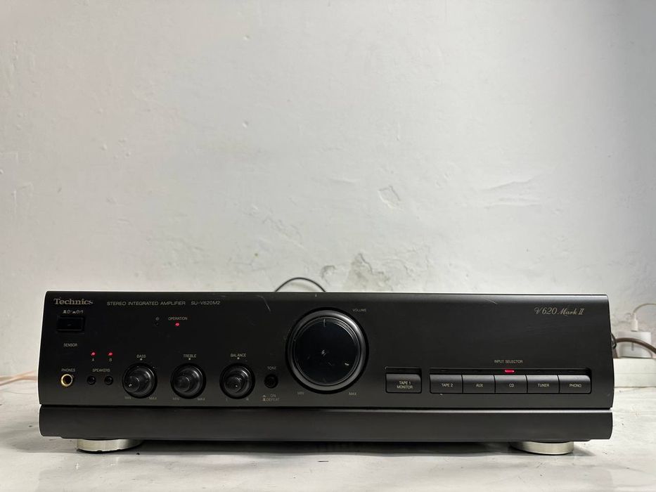 Wzmacniacz stereo Hi-Fi Technics SU-V620M2 | 2 × 100 W | Class A | Phono MM | A/B