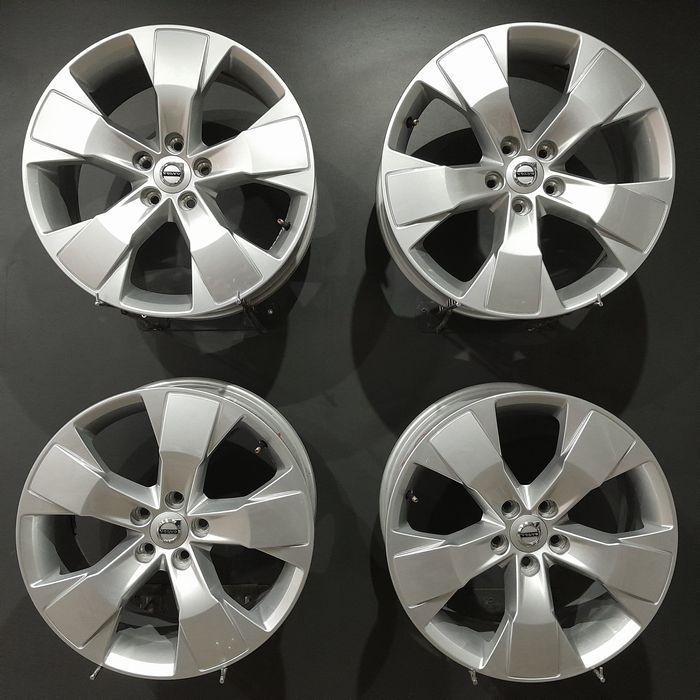 Felgi 18 5x108 Volvo XC40 OE (F601004-4)