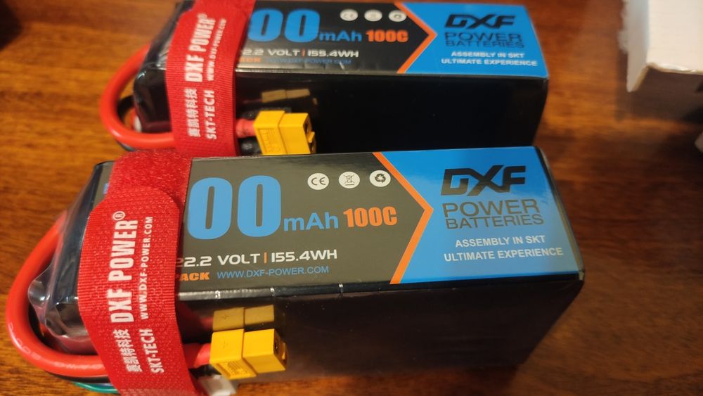 Акумулятори для дрона DXF 7000мА 100C 6S 25V Lipo