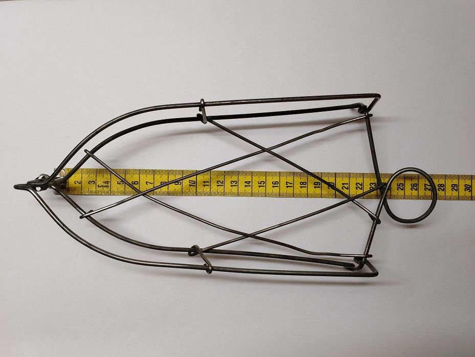 PODSTAWKA pod żelazko z PRL, metalowa, ażurowa, druciana, vintage