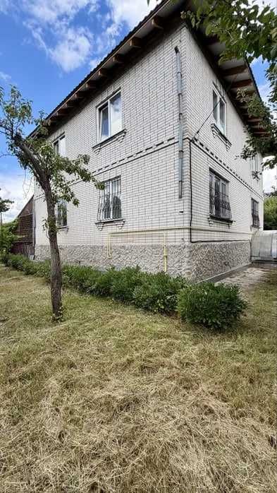 Продаж будинку в Глевасі! Просторий будинок на 15 сотках для великої родини!