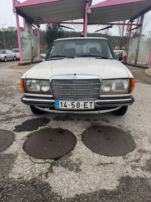 Mercedes 300D (3000)