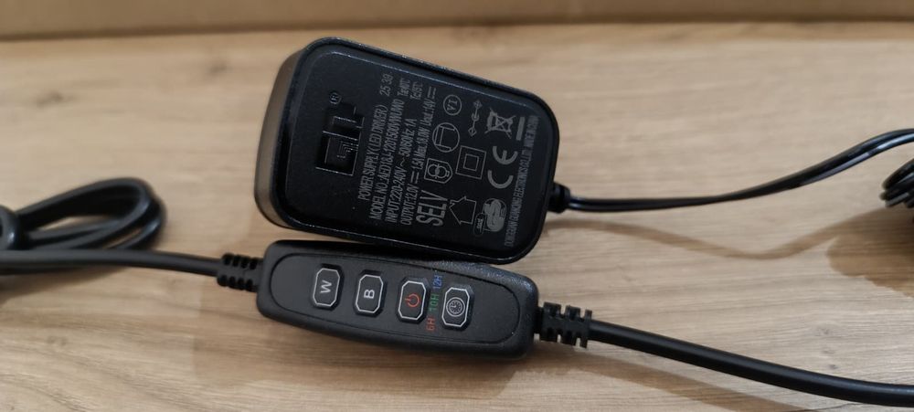 Wodoodporna lampa LED do akwarium z timerem 112 cm