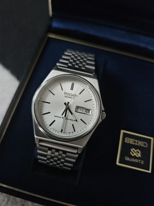 Pulsar Quartz Day&Date