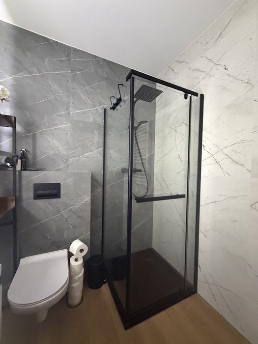 Apartament z widokiem na jezioro wolny wrzesień