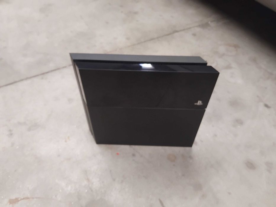 Playstation 4 para peças