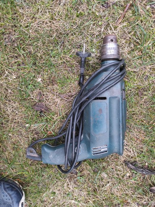 3x Wiertarka Black decker iskrzy uszk