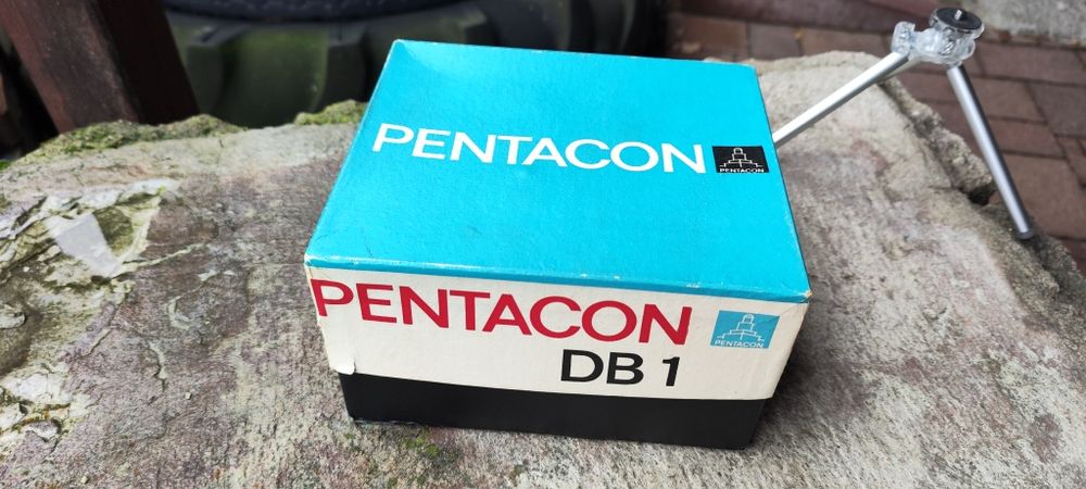 Przeglądarka slajdów Pentacon DB1.