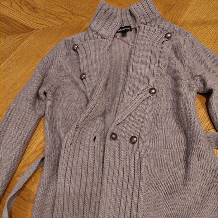 Sweter Stradivarius szary