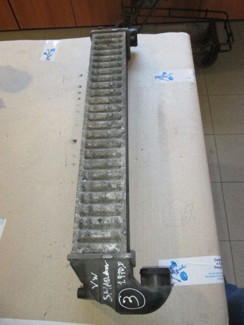 Radiador do intercooler VOLKSWAGEN Sharan (7M)
