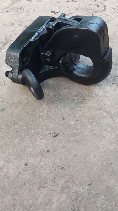 Фаркоп на джип або іншу техніку