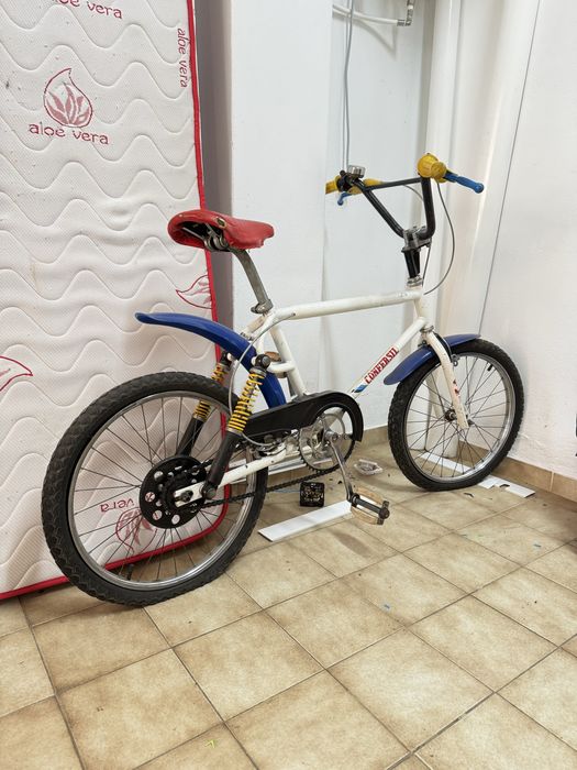 Bicicleta antiga