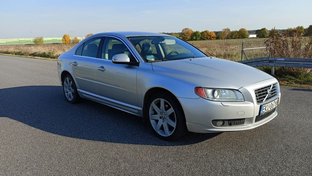 Volvo S80