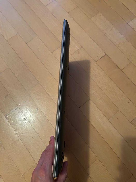 LENOVO ideapad 330-17IKB    и   LENOVO V320-17IKB
