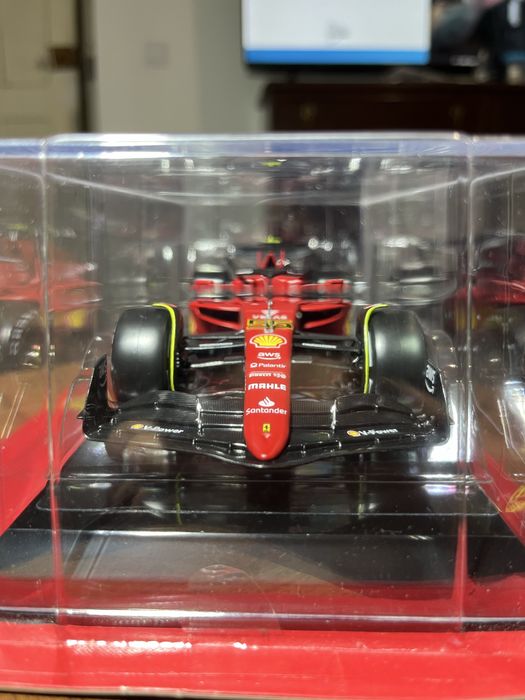 Ferrari F1-75 Carlos Sainz 1:24 Planeta DeAgostini – Nova, Selada