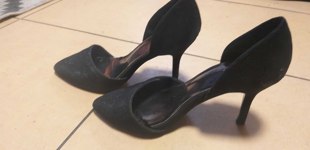buty szp[ilki czarne rozmiae 36