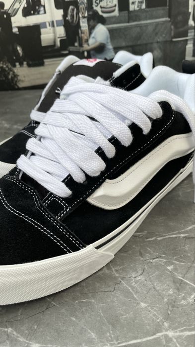 В наявності кеди Vans Knu Skool (Оригінал)