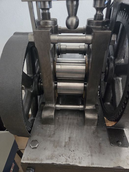 Laminador eléctrico ourives