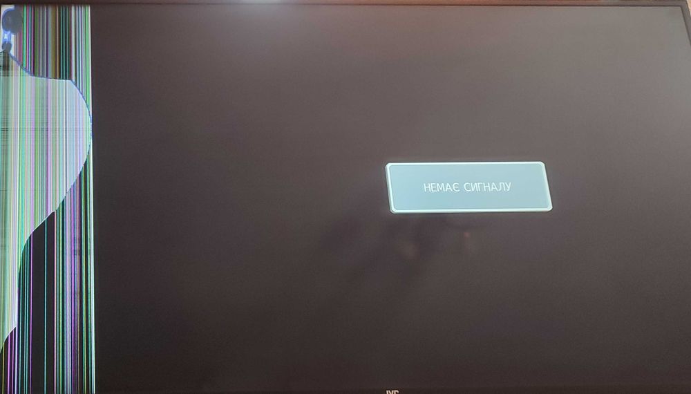 Продам телевізор JVC 50” LED 4К