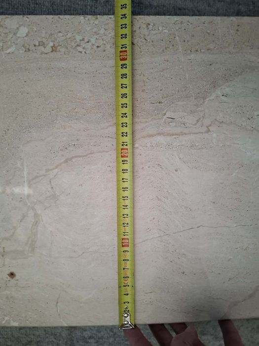 Parapet kamienny