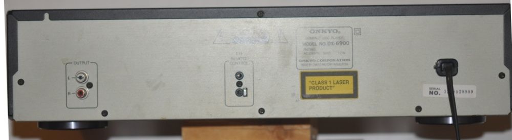 CD Player Onkyo DX 6900