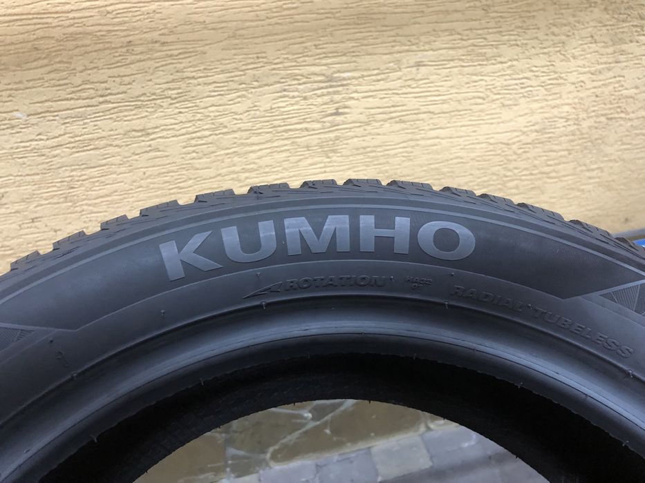 Всесезонні шини 215/50 R17 (95W) KUMHO