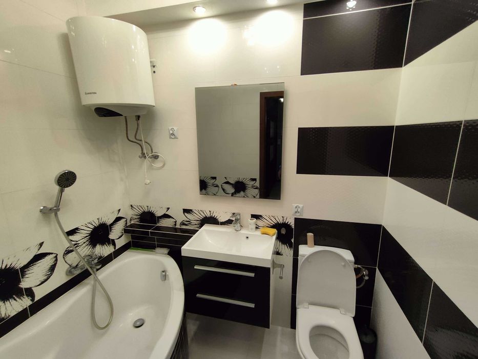 Mieszkanie 4 pokoje dla pracowników NDM ul. Malewicza 6 osób